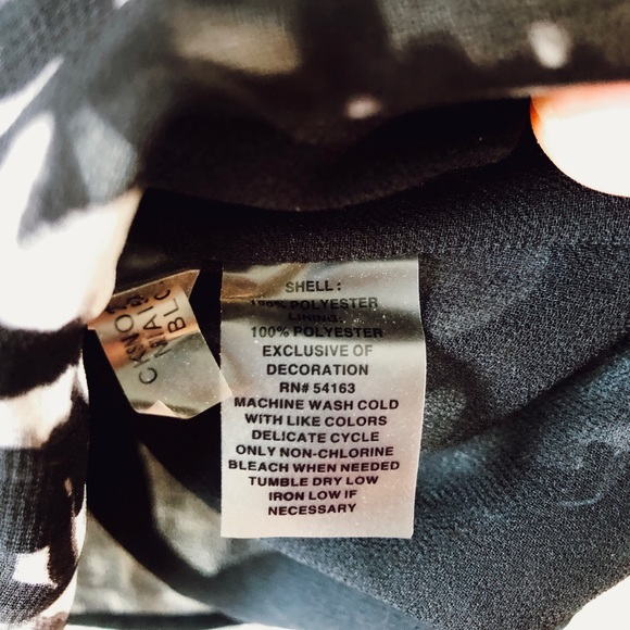 Calvin Klein black white pattern print top - Picture 5 of 5